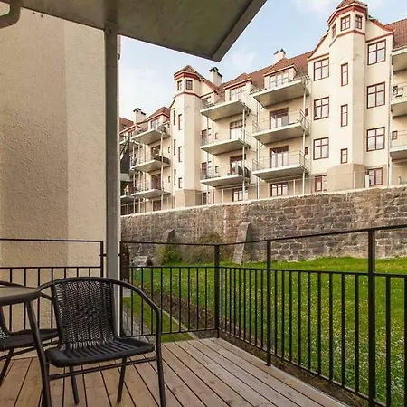 High End 2br In Good Location! Apartment *